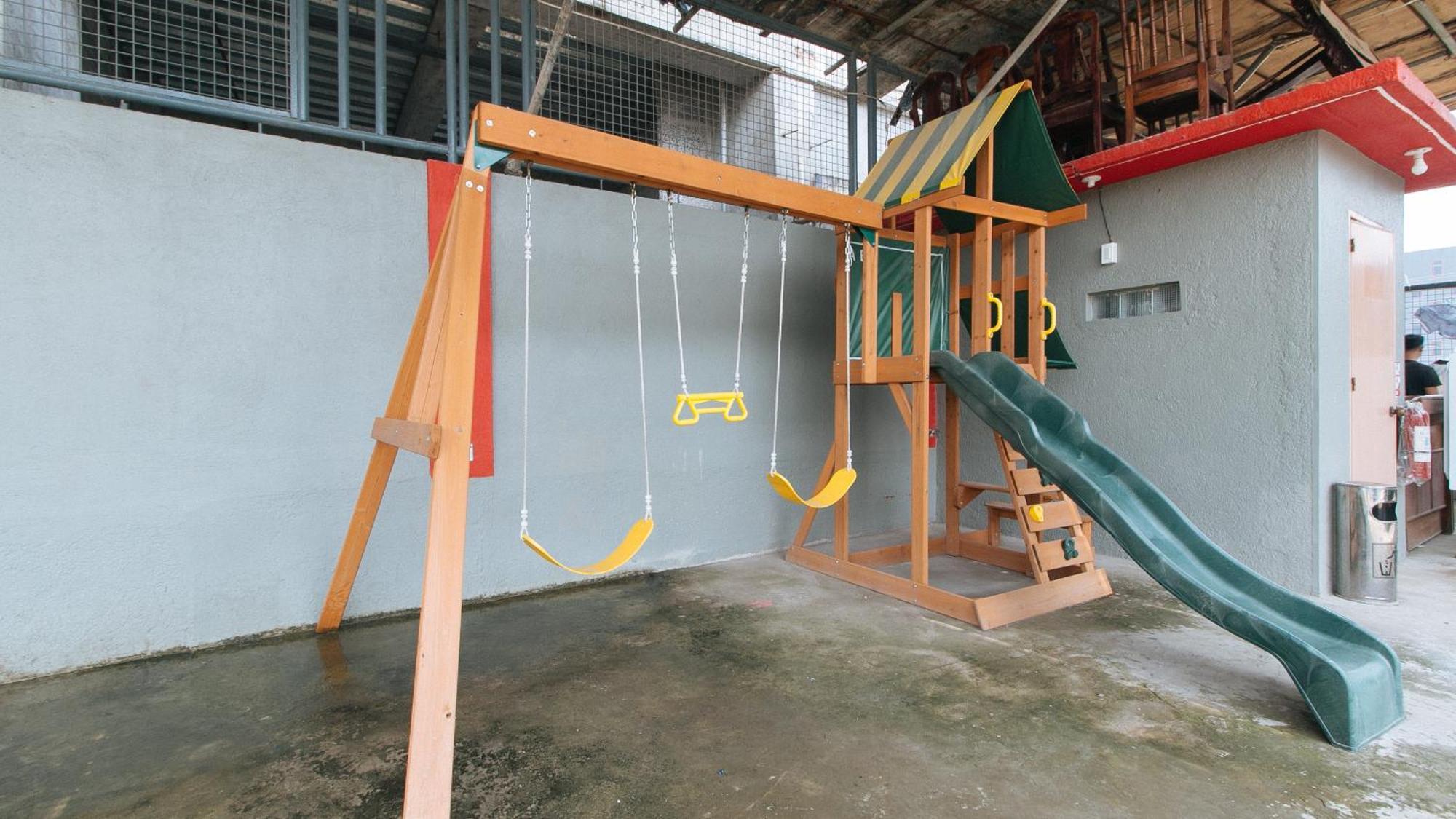 Reddoorz Plus Near Tambo Paranaque Paranaque City Exterior photo